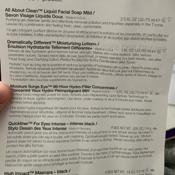 NEW 7-piece Clinique set - Picture 9 of 10